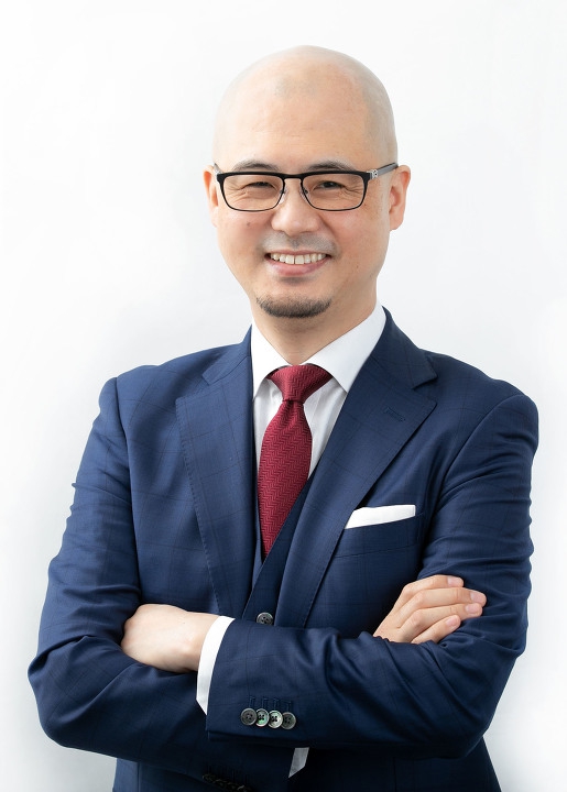 人材育成トレーナー「高村 幸治」